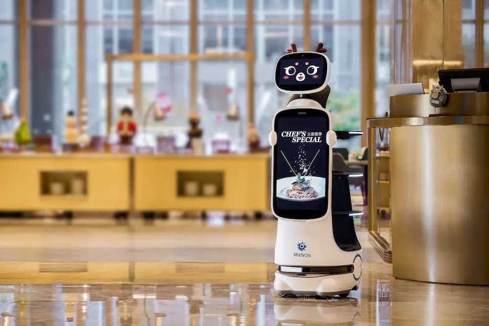 KEENON DINERBOT T10 at restaurant 3